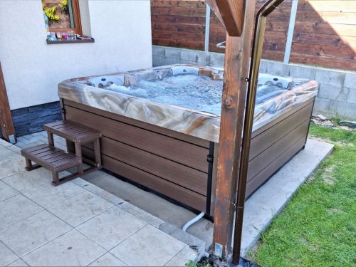 Vířivka CARINA 5 míst