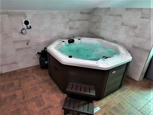 Vířivka SFINGA Tábor